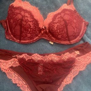 Adore me Bra and panty set